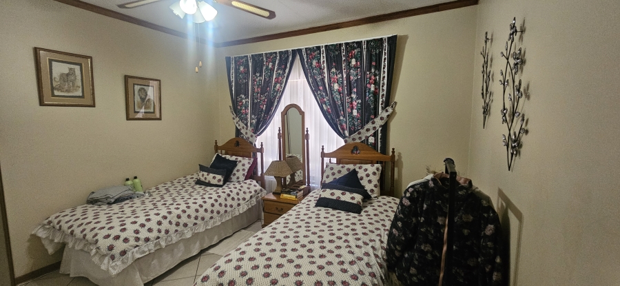 3 Bedroom Property for Sale in Hillcrest Northern Cape